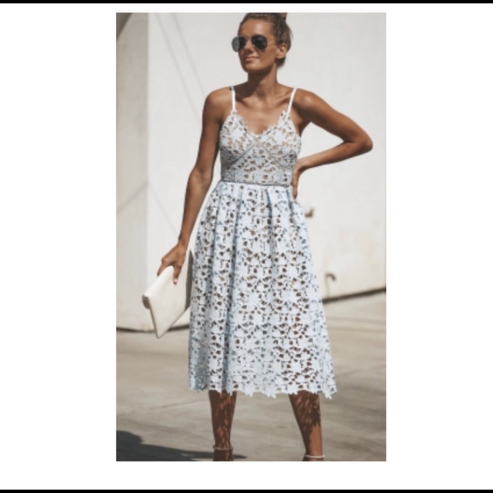 🆕✨VICI - Lace Midi Dress - Powder Blue - M